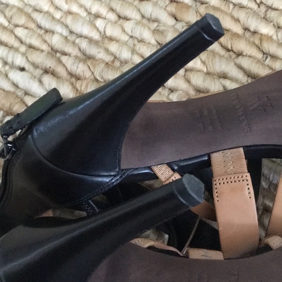 Vera Wang Hinda Colorblock Heels - Picture 7 of 8